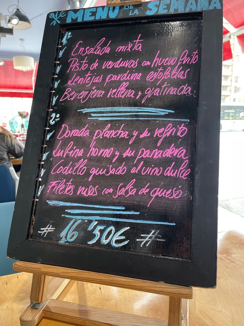 El Hostel & Co