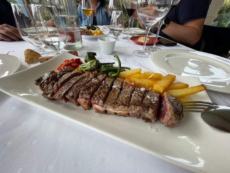 Restaurante laila Mompia