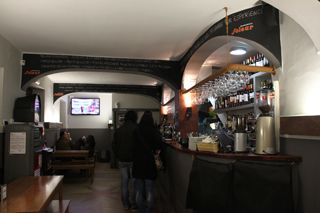 bar tono 005