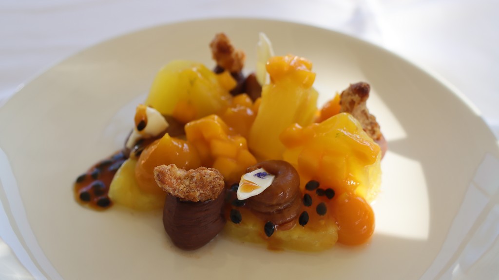 Piña osmotizada con fruta de la pasión