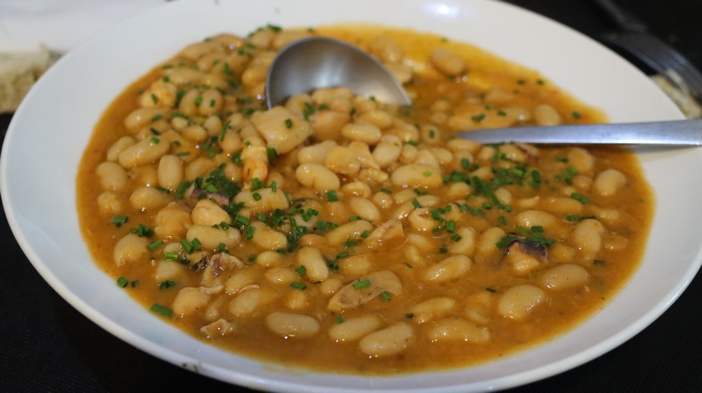 alubia blanca con cachón