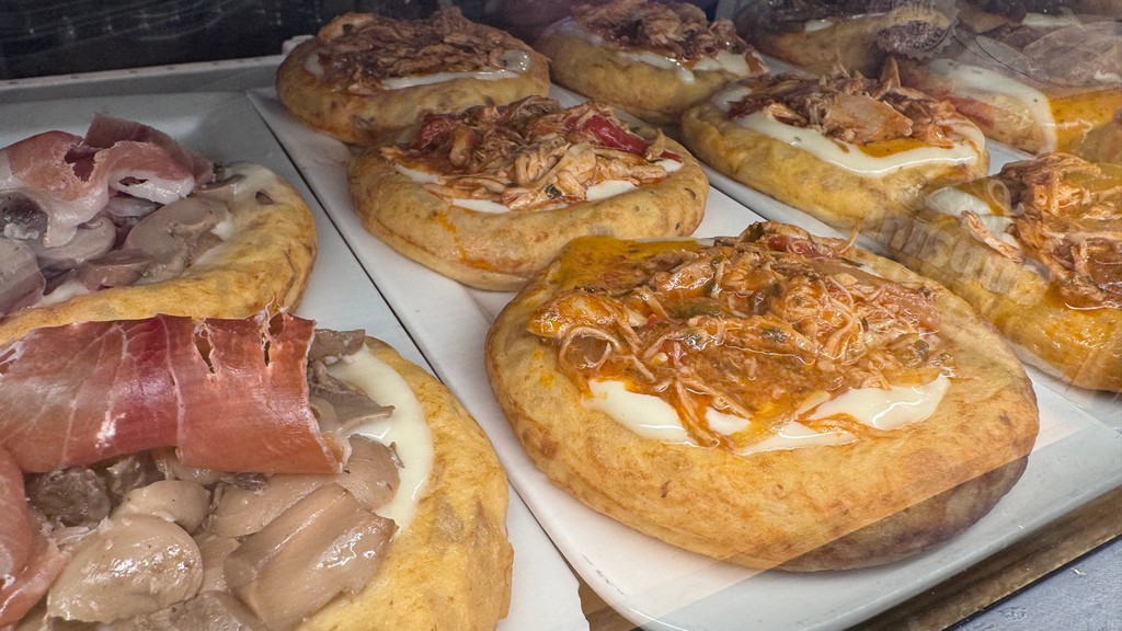Mostrador de tortilla Hamburguesa en La Barruca