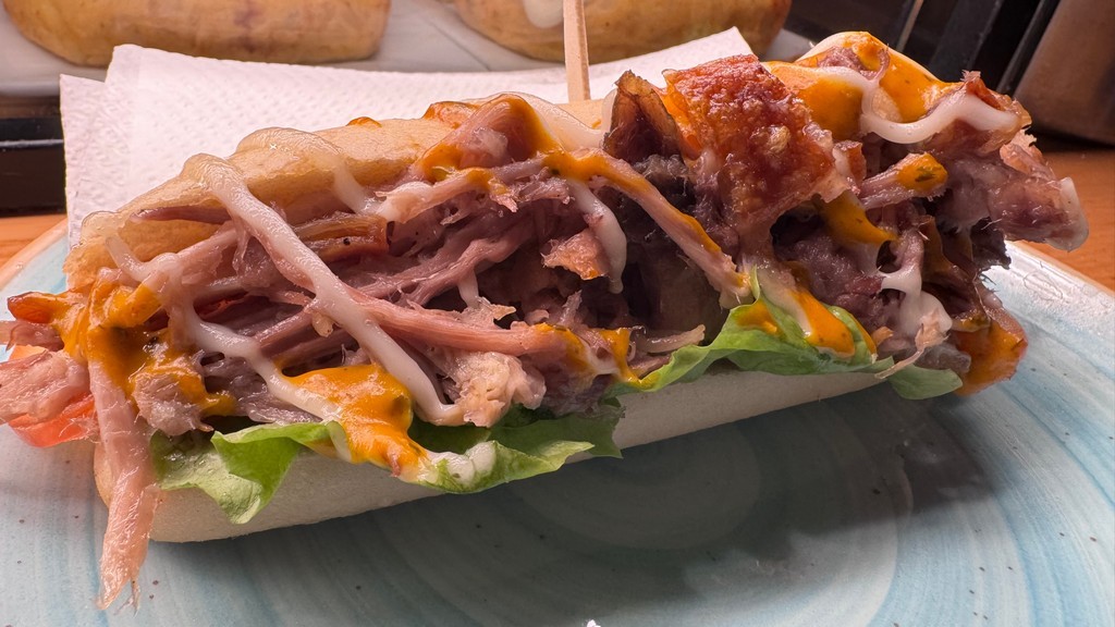 Pincho de lechón en La Barruca