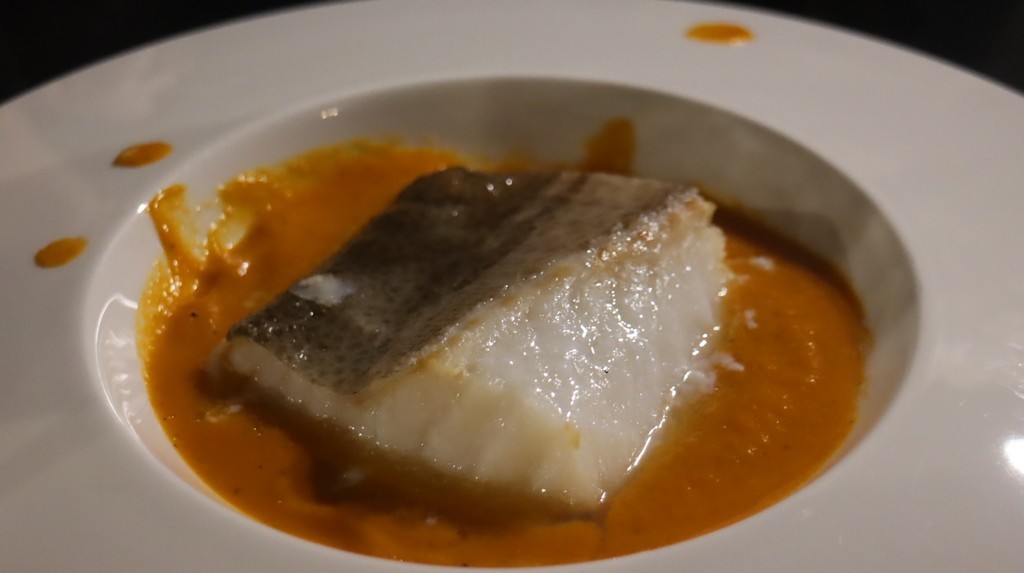 Bacalao en salsa de pimientos rojos ahumados Nolula Torrelavega