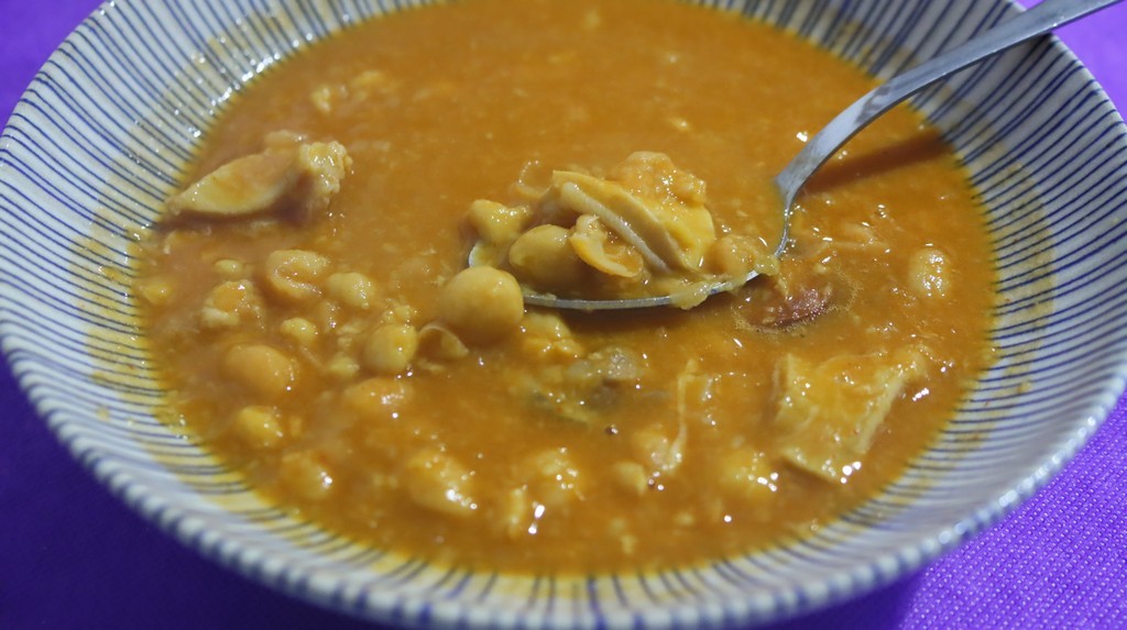 Garbanzos con callos LaLola