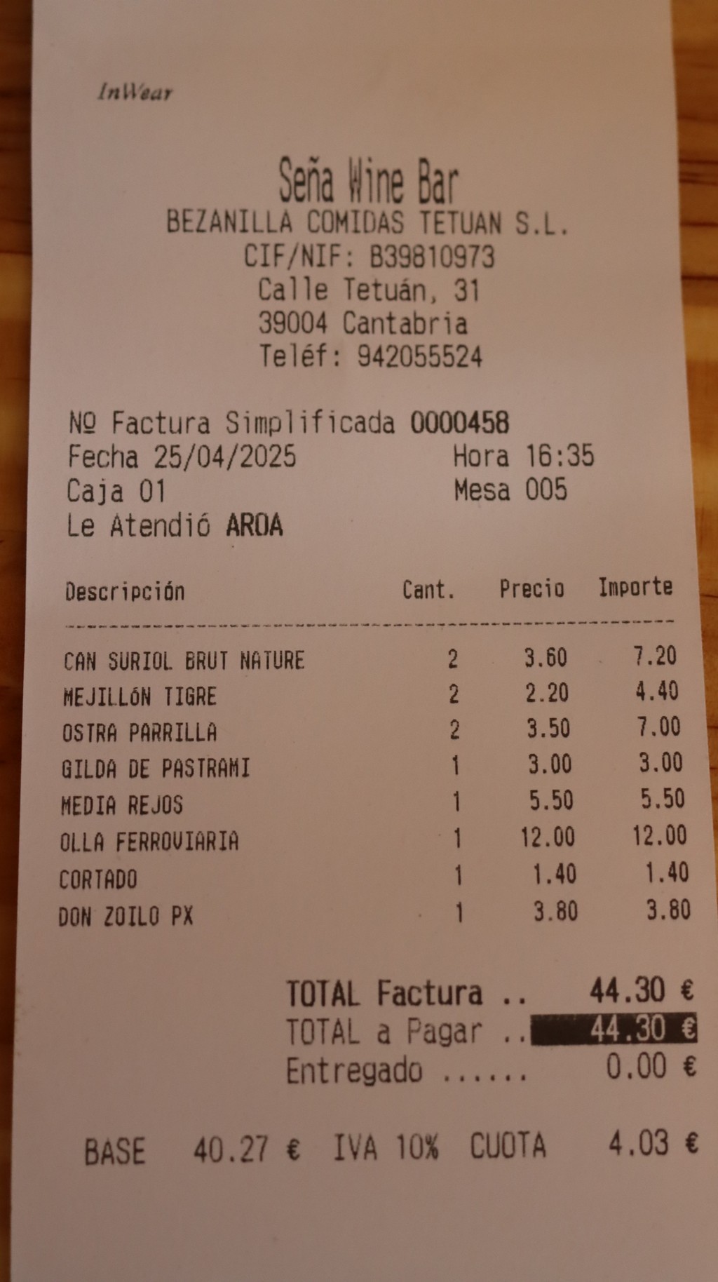 Santander Seña Wine Bar Factura