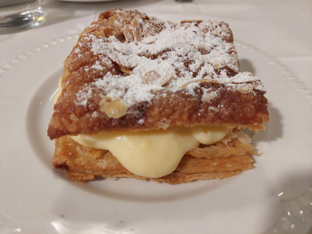 Panchineta rellena de crema
